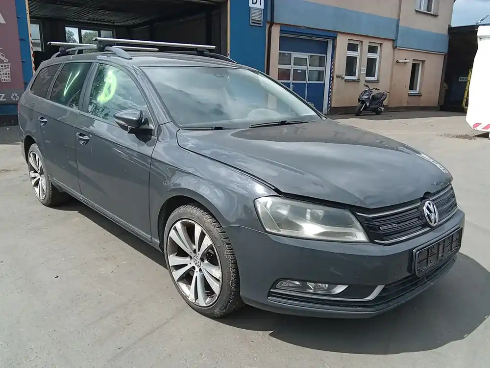 VOLKSWAGEN PASSAT VARIANT 1.6 D 2012 na díly - Nejlepší cena