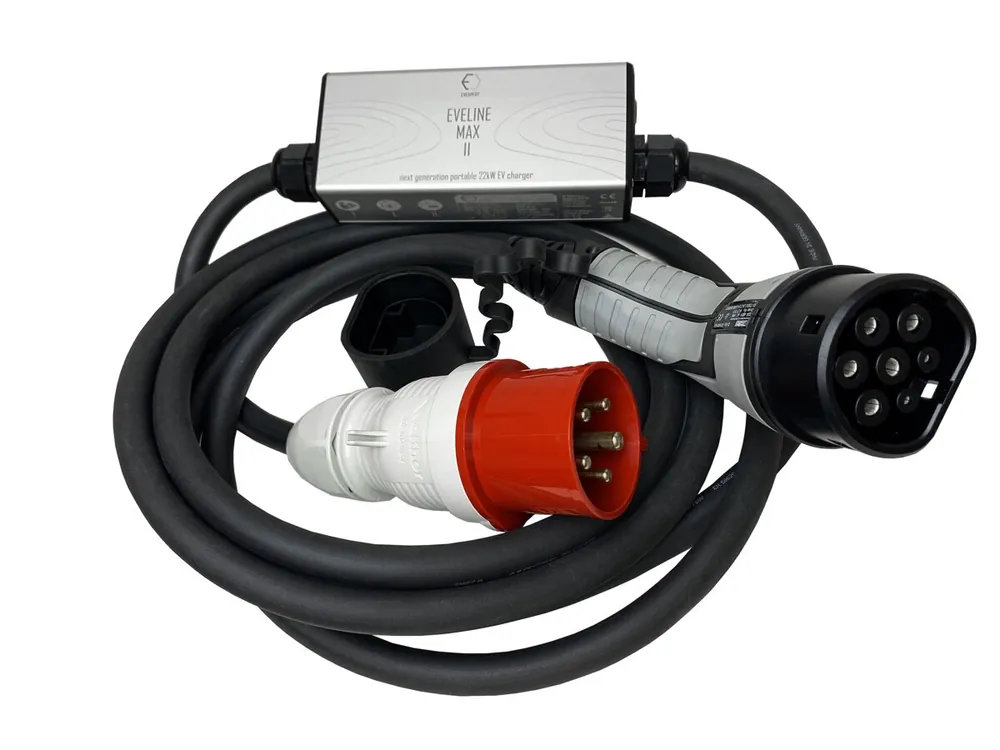 EVELINE Max II (display) - EVSE Type2 - CEE 5-pin 16A 3F 11kW 5M (Phoenix Contact cable) - Akční cena