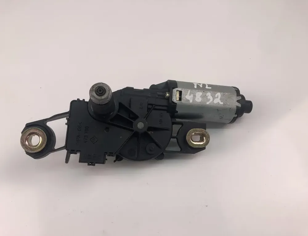 Žádaný produkt - Seat Altea Stěrač motoru 5P0955711B