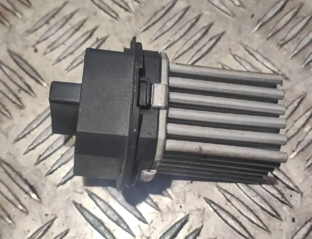 Akční cena | Volvo xc70 Relé ventilátoru 5HL008941